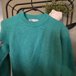 Zara Women's Teal Sweater